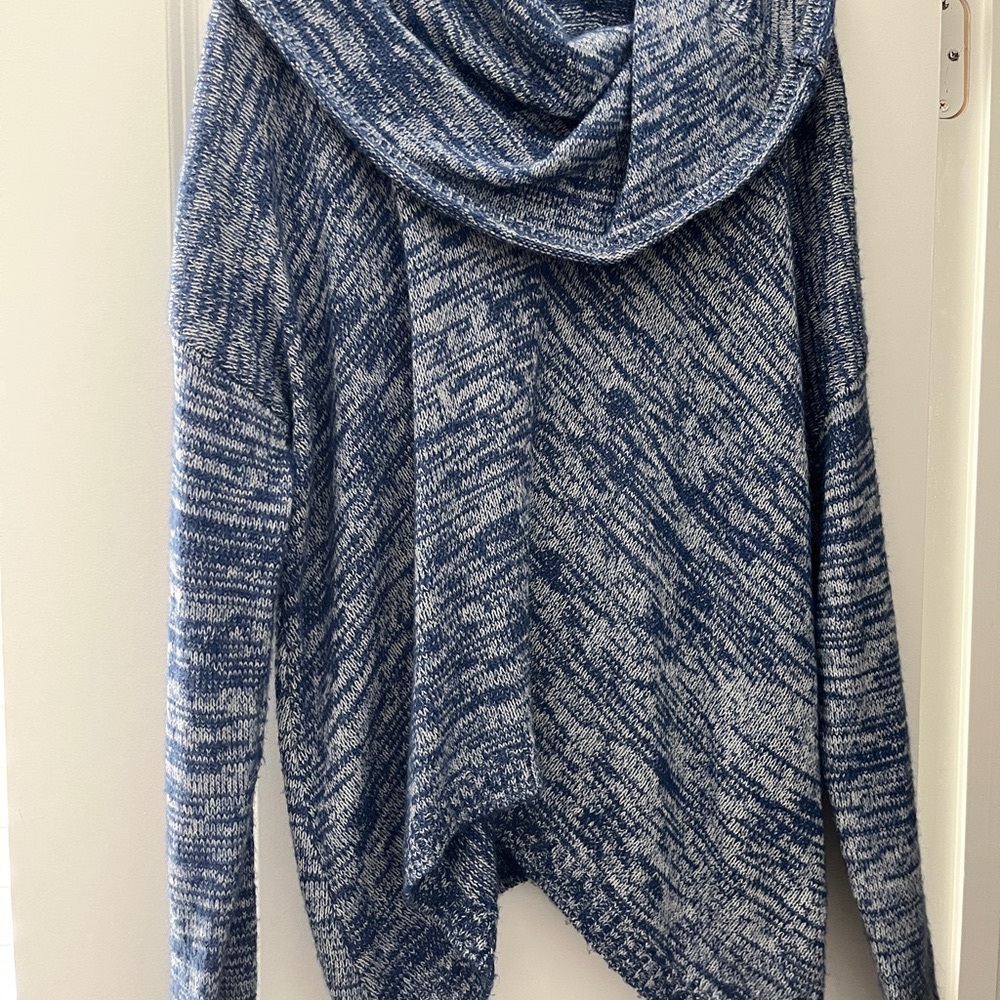 Blue Patterned Women's Sweater